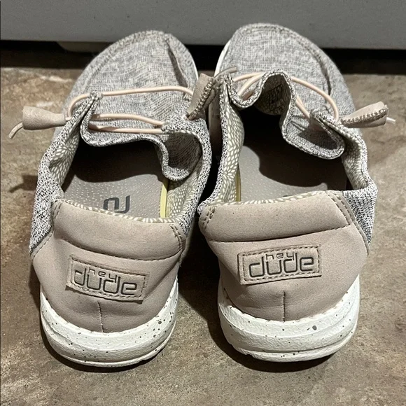 Hey Dude Women's Light Gray Espadrilles - Picture 2 of 3